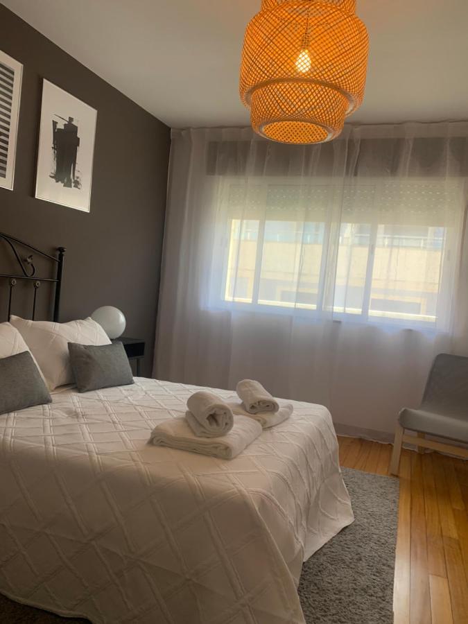 Byhouse Gran Via 35 Appartamento Sarria Esterno foto